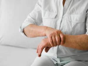 Wrist arthritis pain relief through chiropractic care