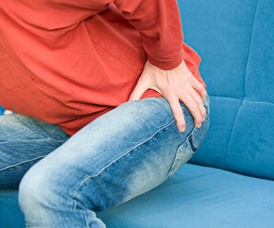 A study shows correlation of hip problems with low back pain